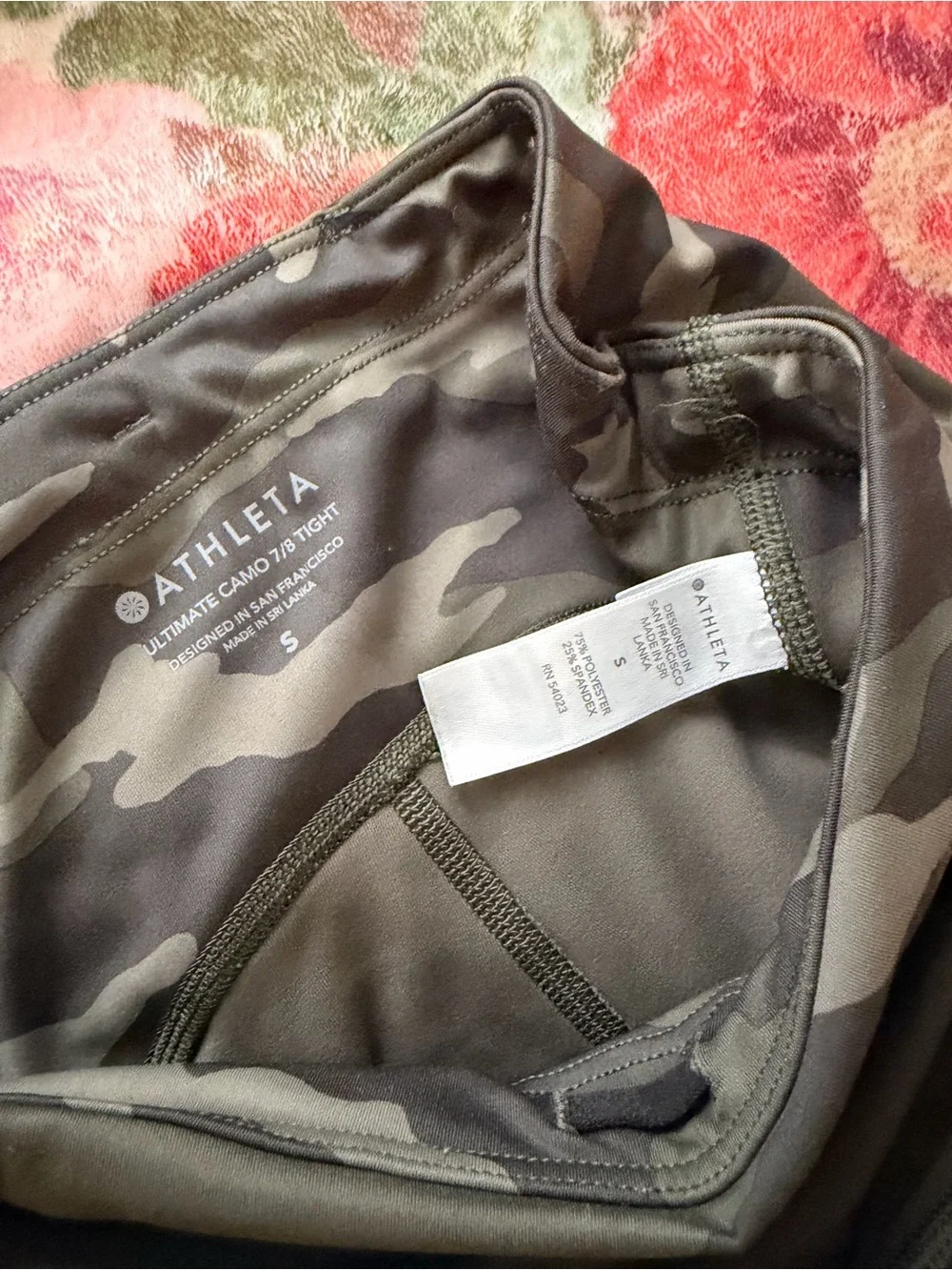 Athleta Green Gray Camouflage Leggings Sports Bra Matching Yoga Pilates Gym Set